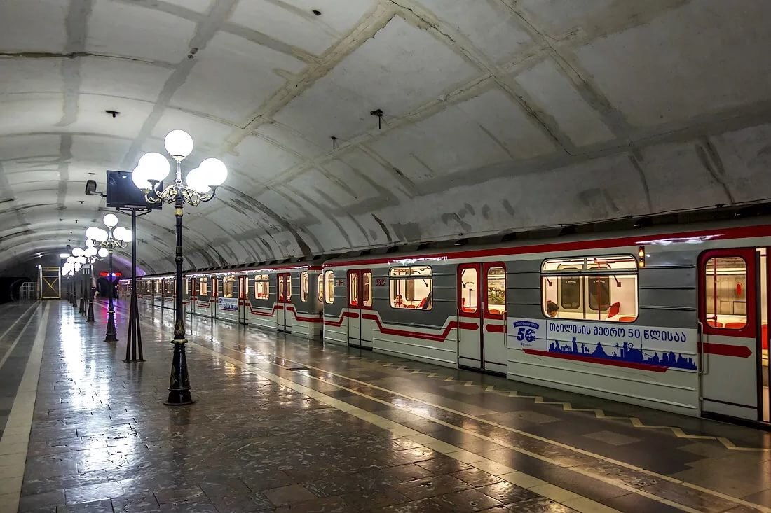 Тбилиси расширяет городское рельсовое сообщение