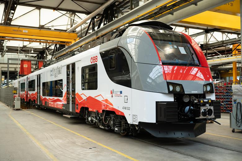 OBB представила новый электропоезд Cityjet Desiro ML