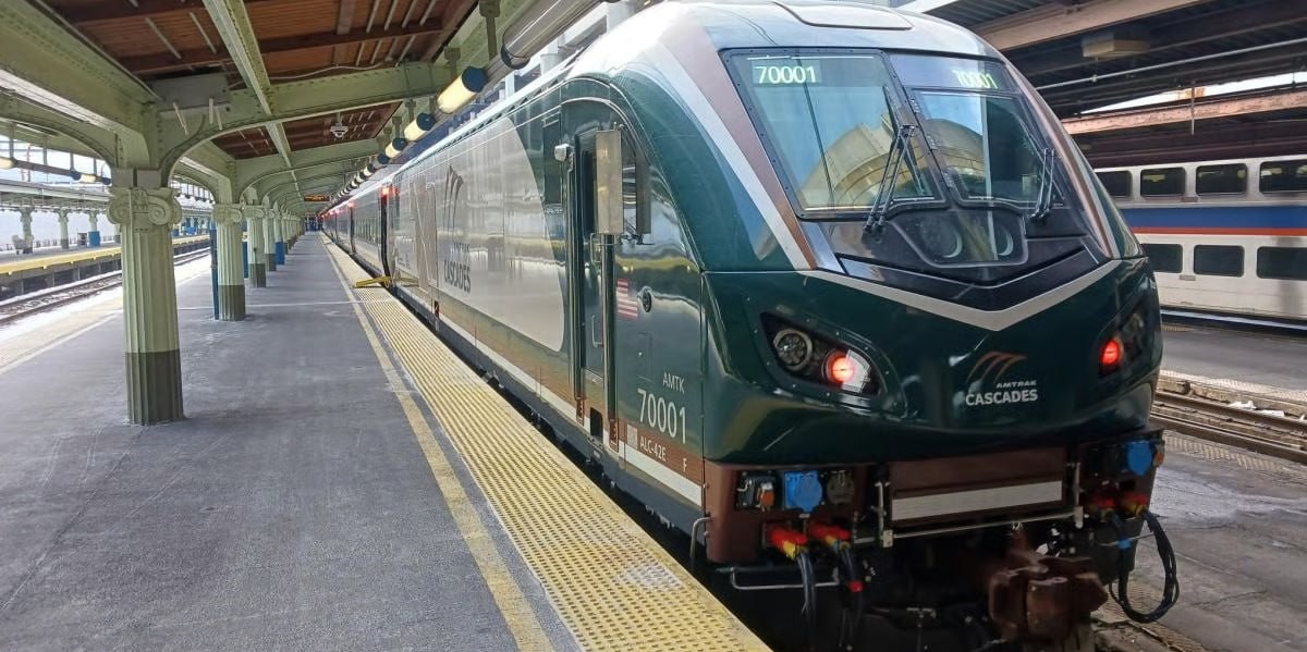 Amtrak представил первый поезд Airo от Siemens 