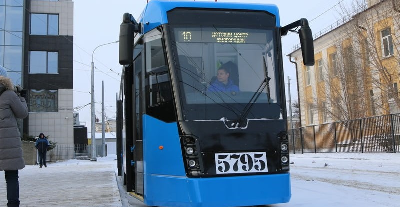 Новый трамвай совместной сборки «ВЭТА» и Уралтрансмаша вышел на маршрут