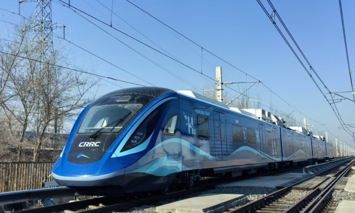 Первый водородный поезд CRRC успешно завершил испытания в Китае