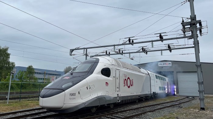 Alstom и SNCF представили высокоскоростной поезд TGV-M в новой ливрее 