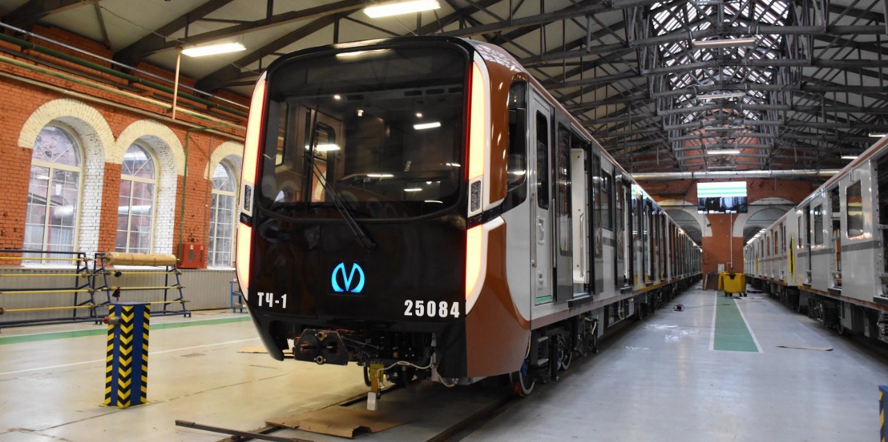 ОЭВРЗ в 2026 году поставит Санкт-Петербургу 90 вагонов «Балтиец»