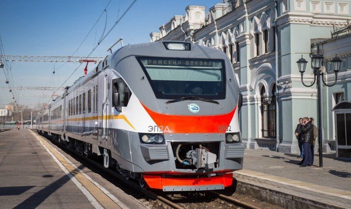 ЦППК приобретет в лизинг за 20 млрд рублей электропоезда стоимостью 6 млрд рублей 