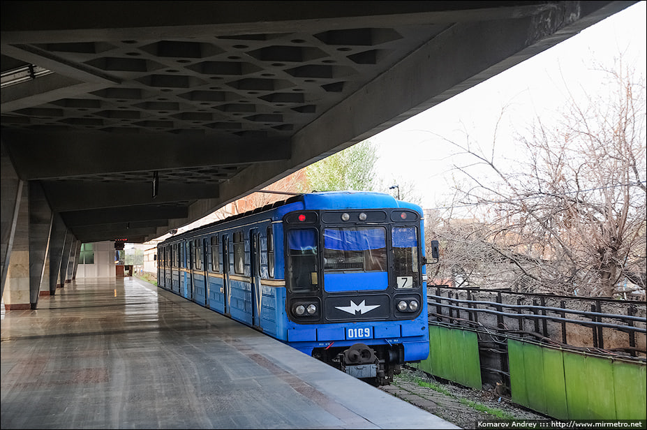 Ереван закупит новый подвижной состав для метрополитена